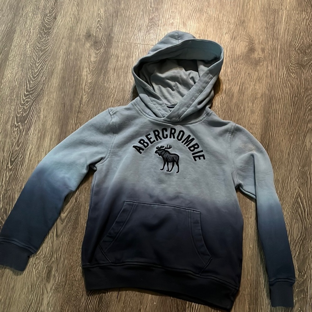 Abercrombie kids Sweatshirt size 9/10